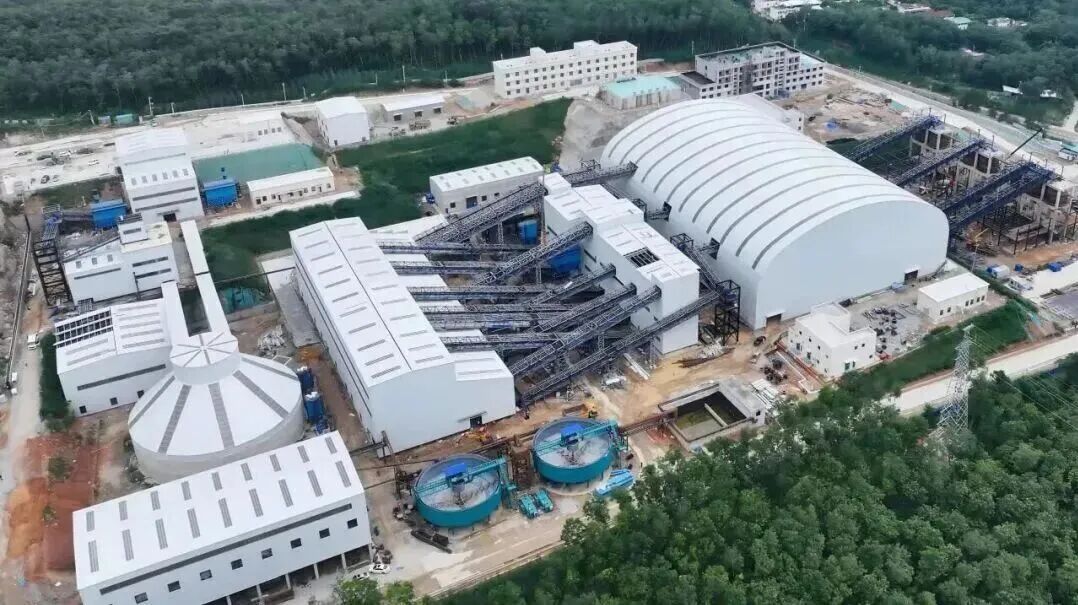 硬岩实战 | 磊蒙集团助力海南年产530万吨花岗岩破碎生产线建成! 硬岩实战 | 磊蒙集团助力海南年产530万吨花岗岩破碎生产线建成!